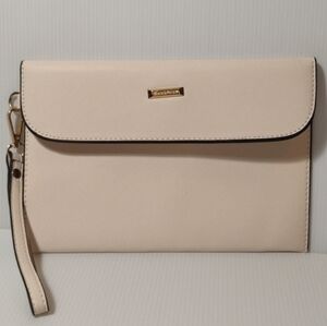 Elim & Paul Envelope Clutch Wristlet Cream